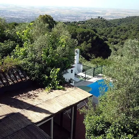 Holiday home Casa Con Encanto Y Piscina A 7km De *